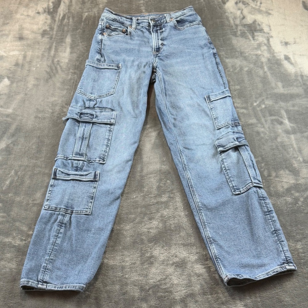 American Eagle Women 2 Light Wash High Waisted Cargo Utility Straight Leg Jeans